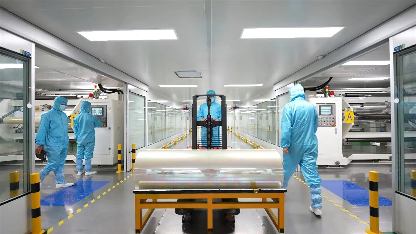 ZR Manufacturing Center ZR Manufacturing Center